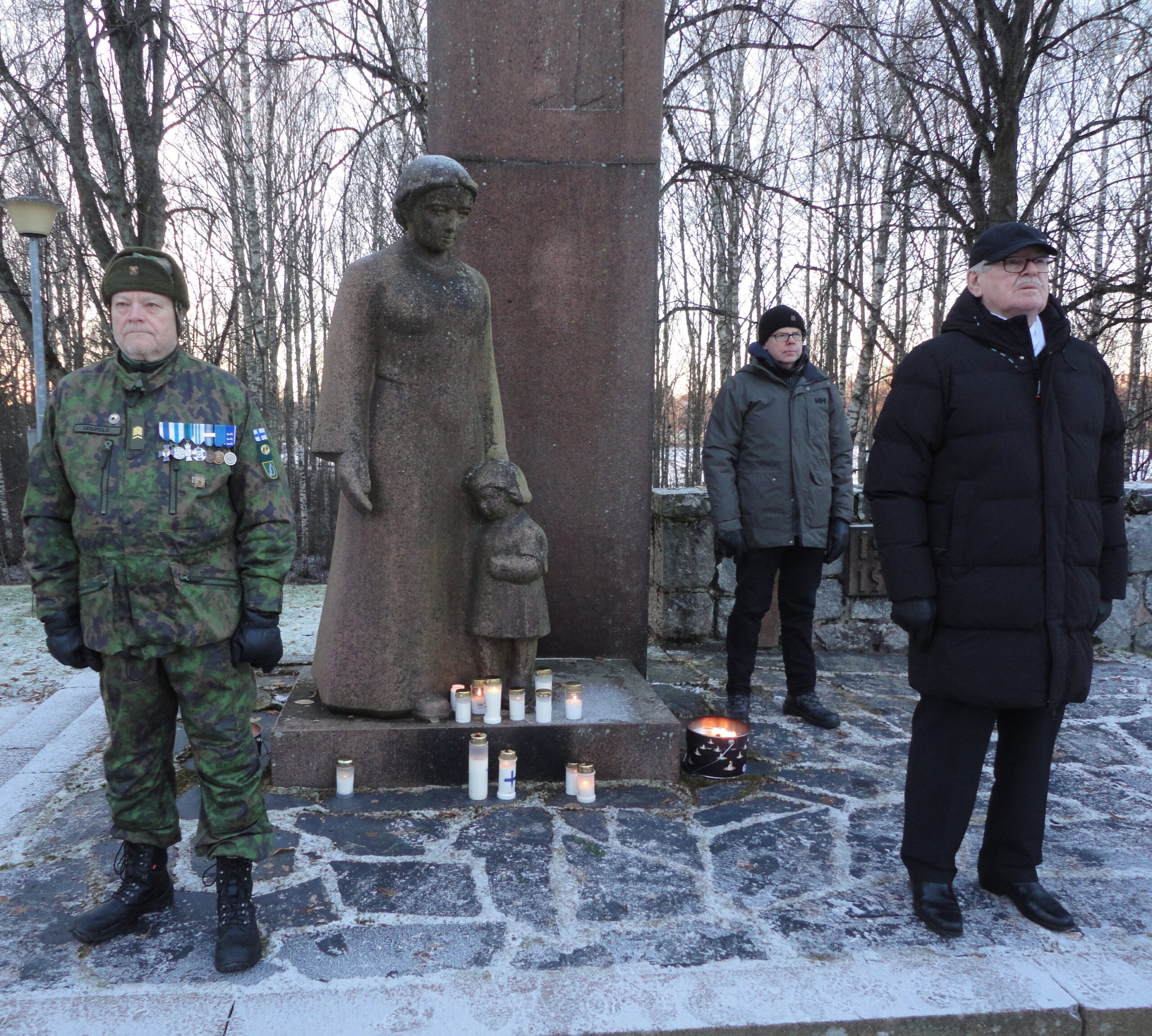 Kunniavartio 14.00-14.30 Pohjanmaan Maanpuolustuskilta ja Pohjanlahden Laivastokilta